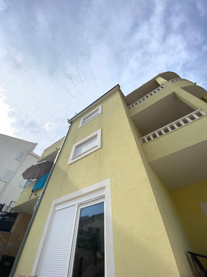 Villa Wiki Trogir Exteriör bild