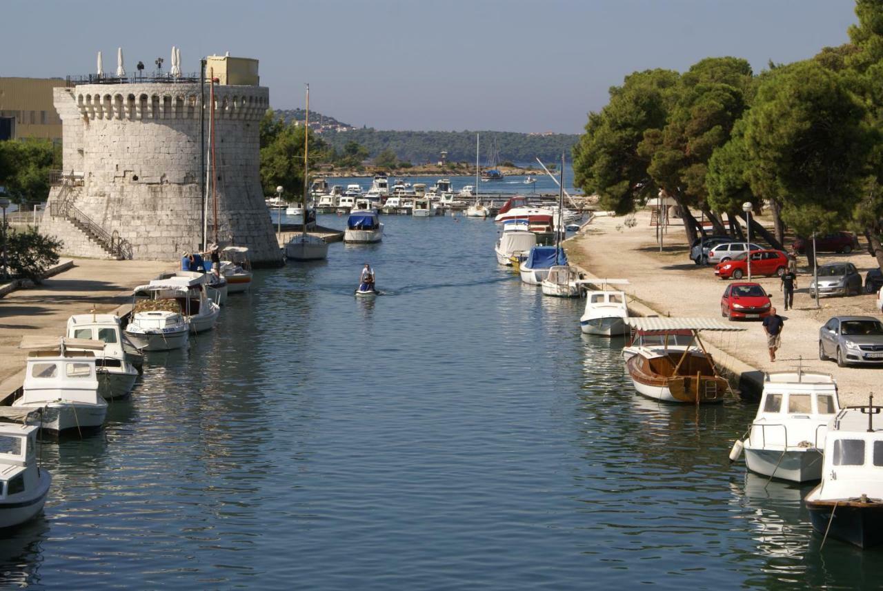 Villa Wiki Trogir Exteriör bild